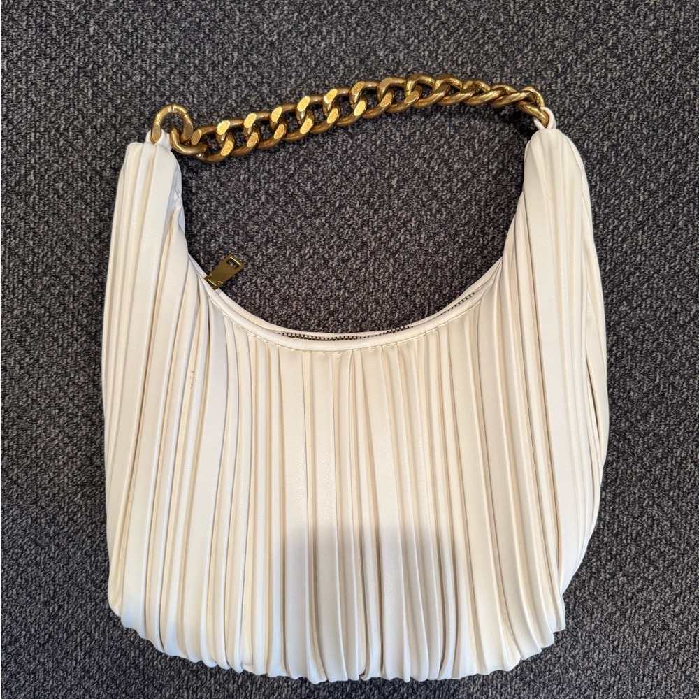 Madison West Shoulder bag